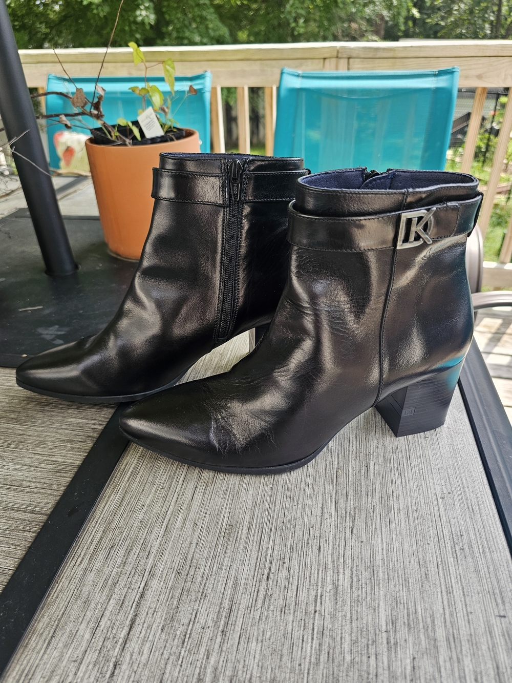 Dorking by Fluchos Black Leather Ankle Boots Block Heel Pointed Toe Size 39 /8.5